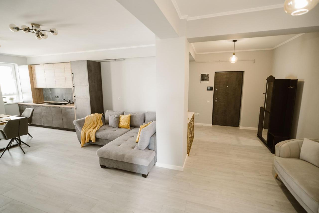 Sibiu Ezonia Central Apartment Ngoại thất bức ảnh