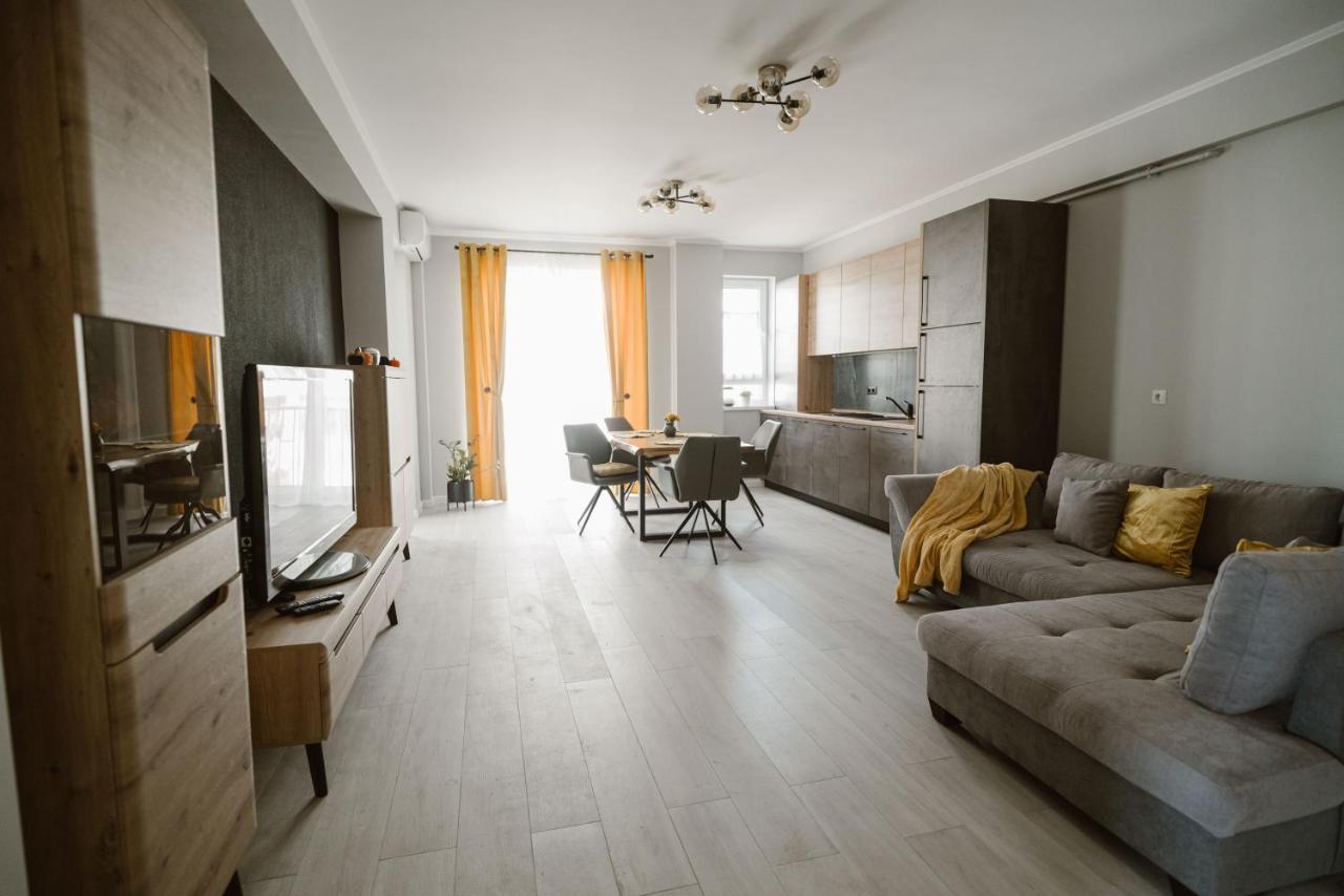 Sibiu Ezonia Central Apartment Ngoại thất bức ảnh