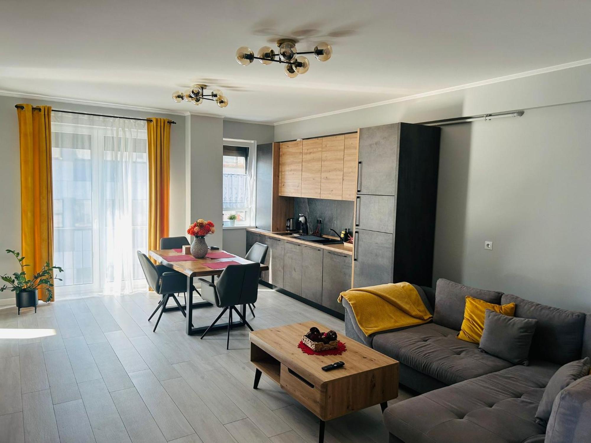 Sibiu Ezonia Central Apartment Ngoại thất bức ảnh